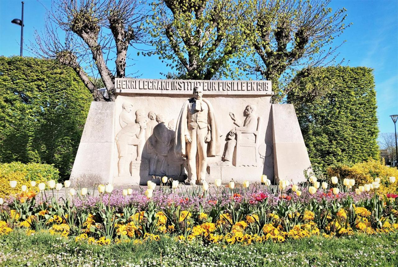 Appart Chill & Free - Proche Centre Valenciennes - Parking Gratuit Eksteriør billede